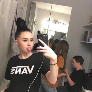 Meet your Posher, Karli